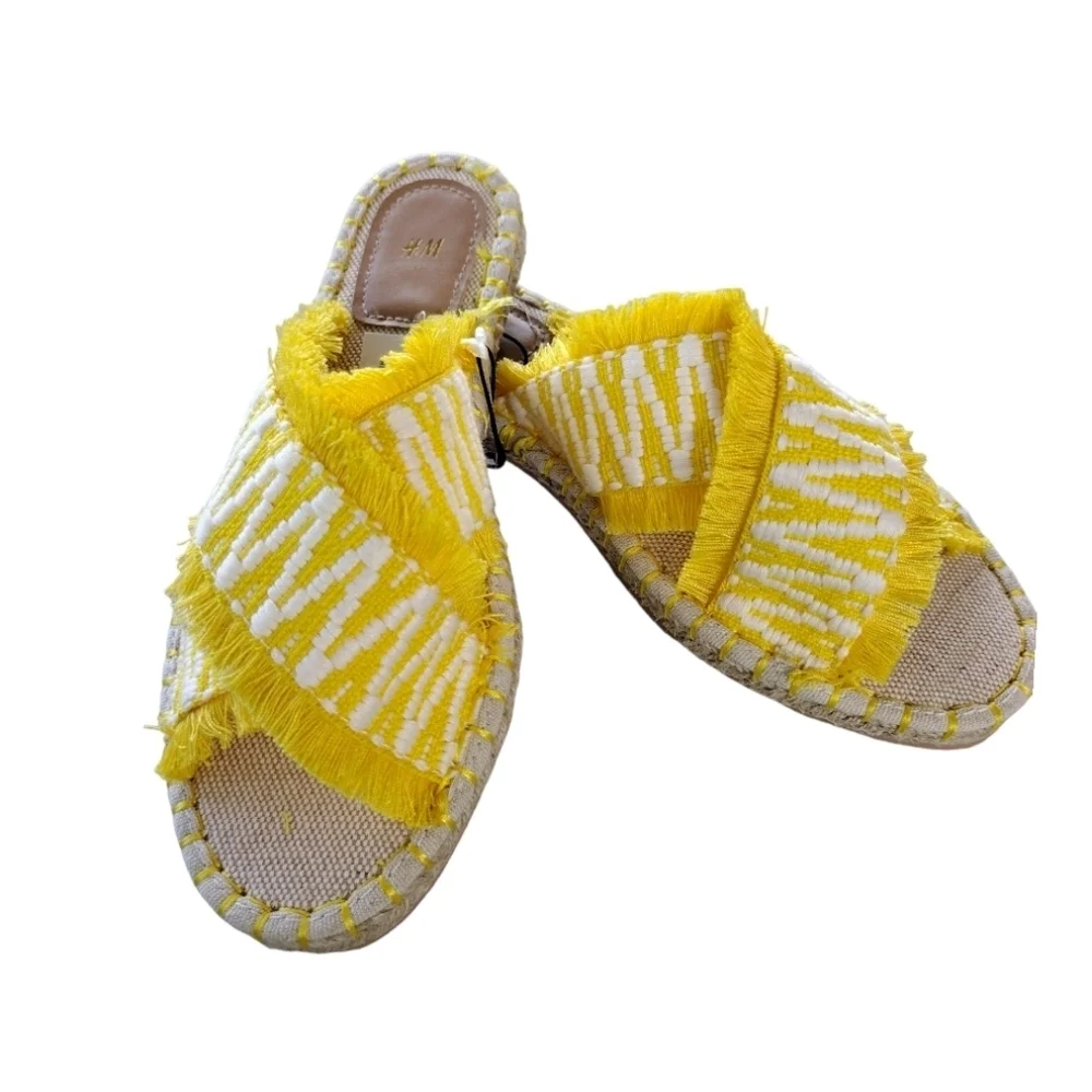 NWT H&M Yellow Espadrilles Sandals sz 9